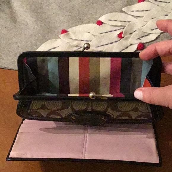 Coach wallet - Picture 3 of 7